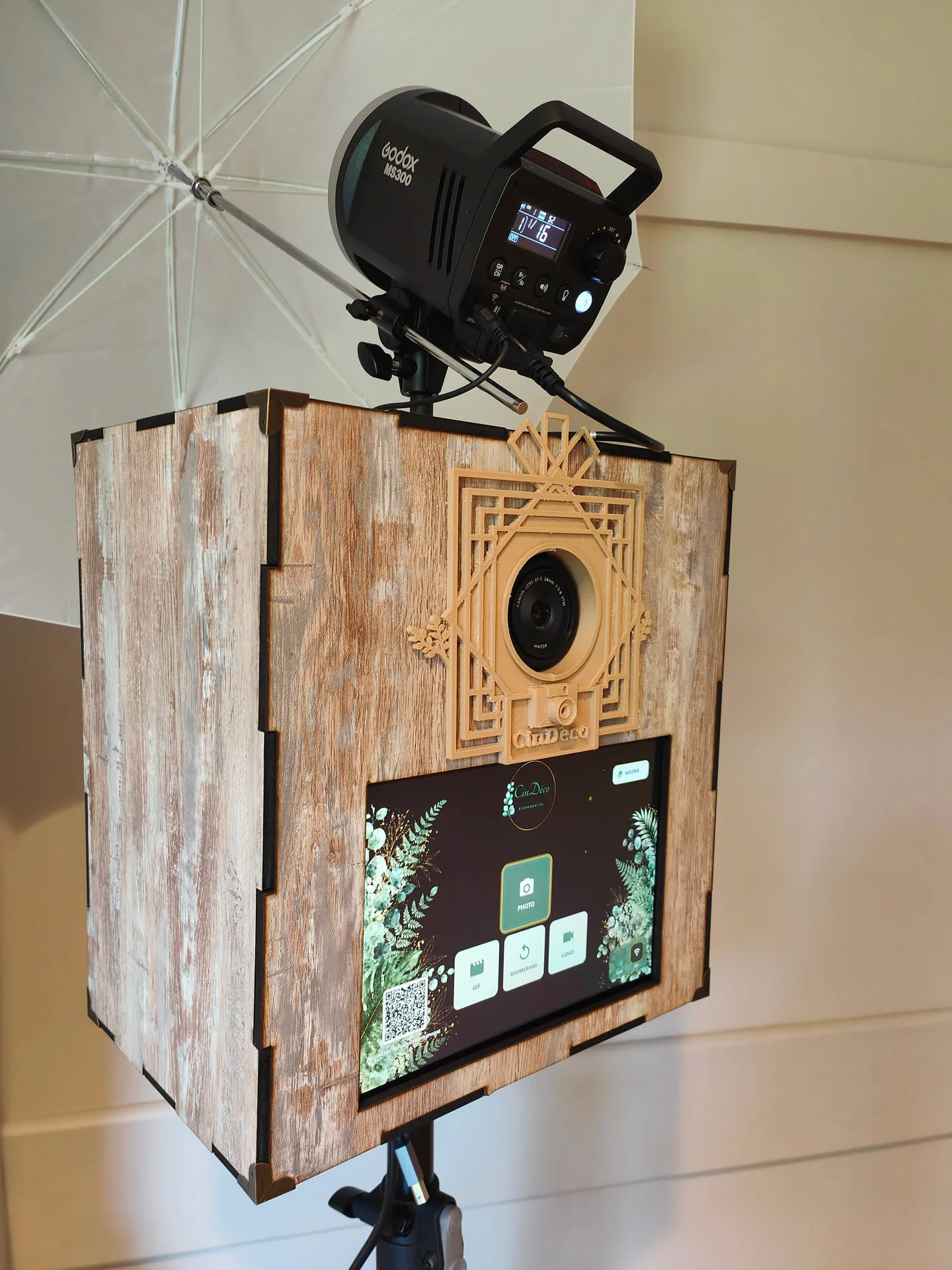 Photobooth Bois patiné CinDéco